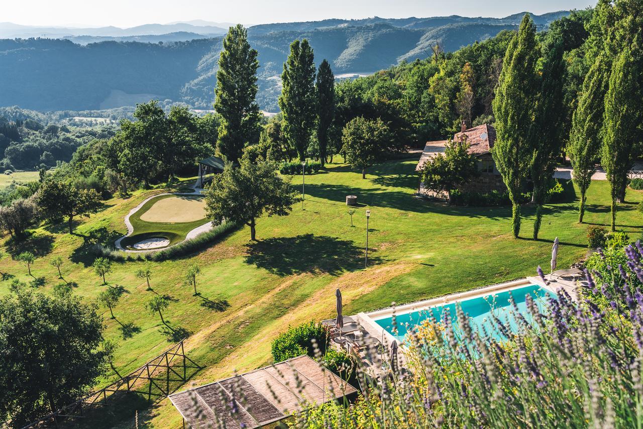 Nikis Resort Губбио Экстерьер фото